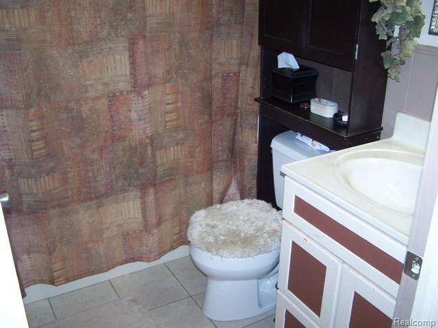 19830 Taft Road Deerfield, MI 49238 - Photo 21 of 29 100_6658.jpg