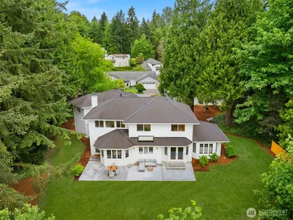 $1,650,000 | 4326 212th Avenue Northeast, Sammamish, WA 98074