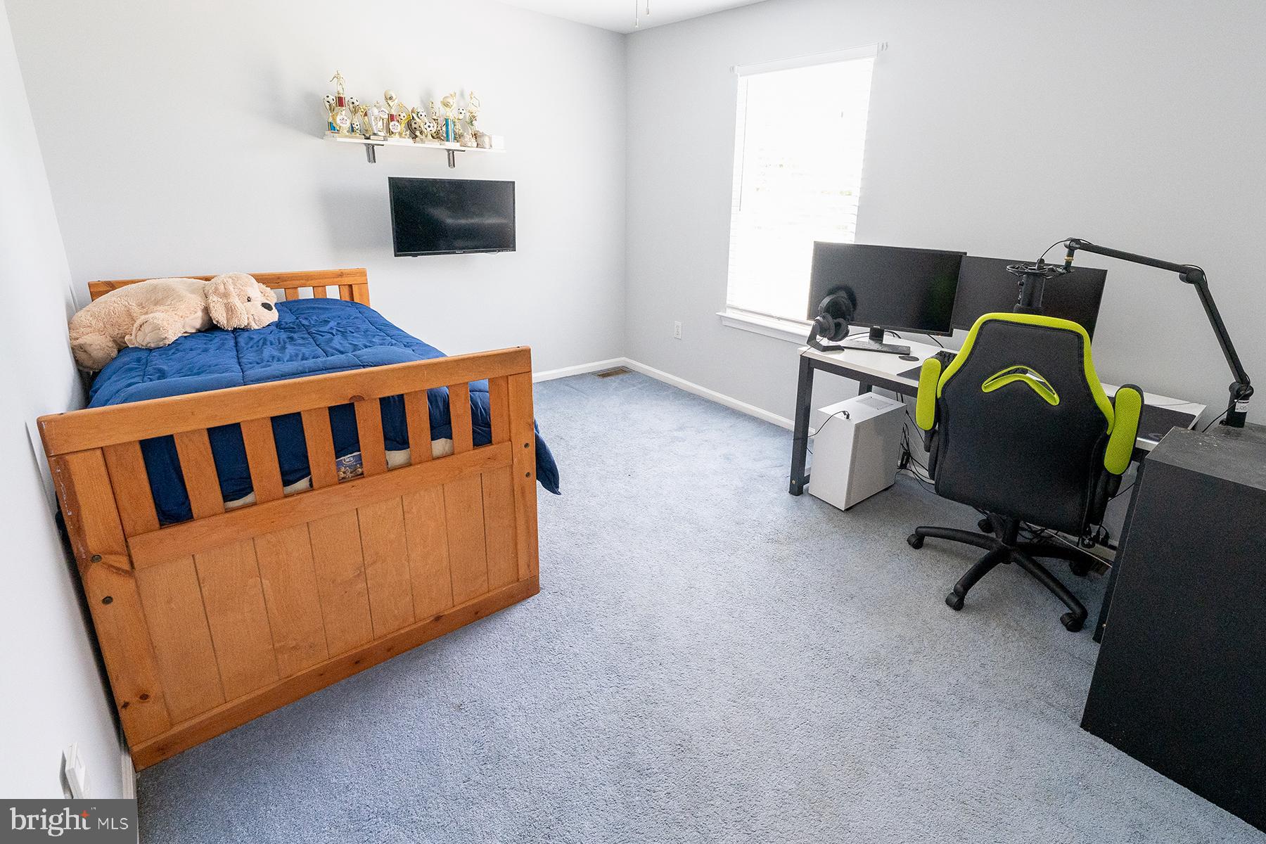 7 Mohr Road Burlington, NJ 08016 - Photo 15 of 22 Large Bedrooms