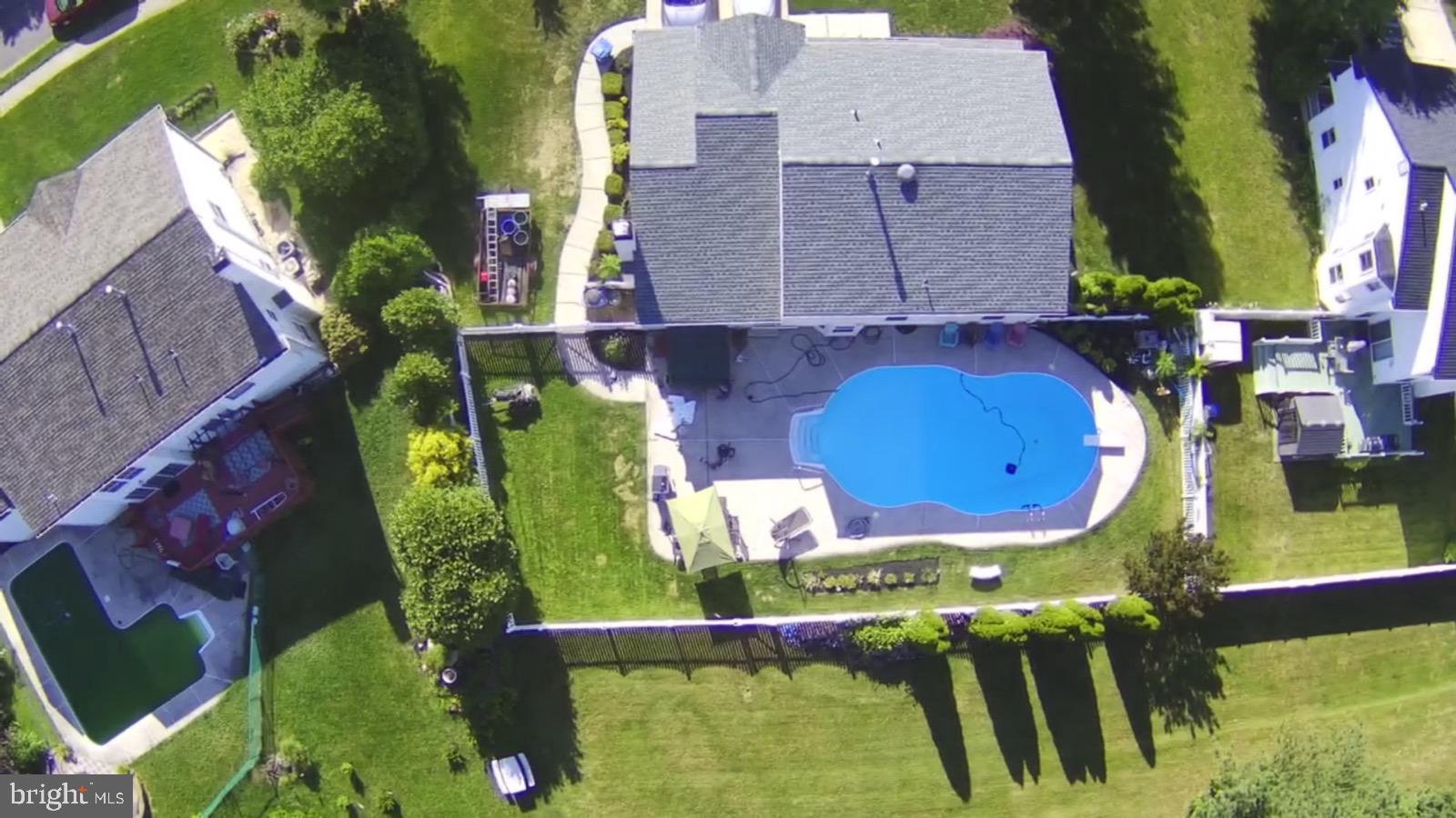 7 Mohr Road Burlington, NJ 08016 - Photo 3 of 22 Why Leave Home?