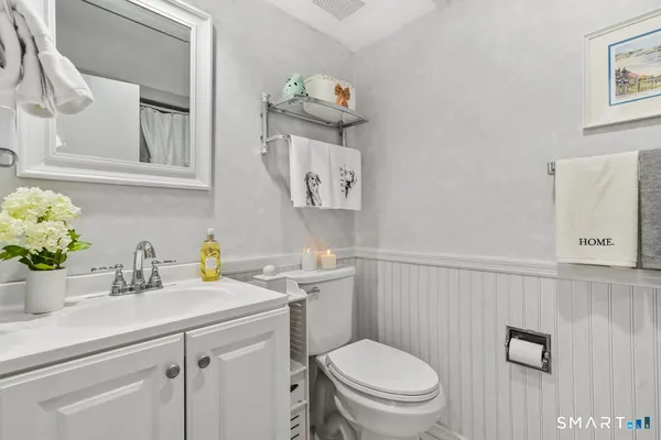 $253,900 | 29 Heritage Village, Unit B, Southbury, CT 06488