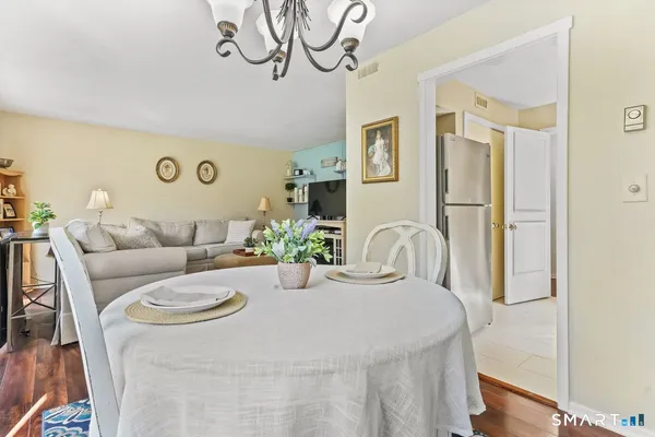 $253,900 | 29 Heritage Village, Unit B, Southbury, CT 06488