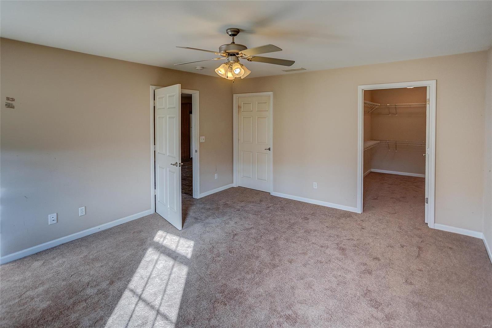 617 Mor Street Gillespie, IL 62033 - Photo 14 of 18