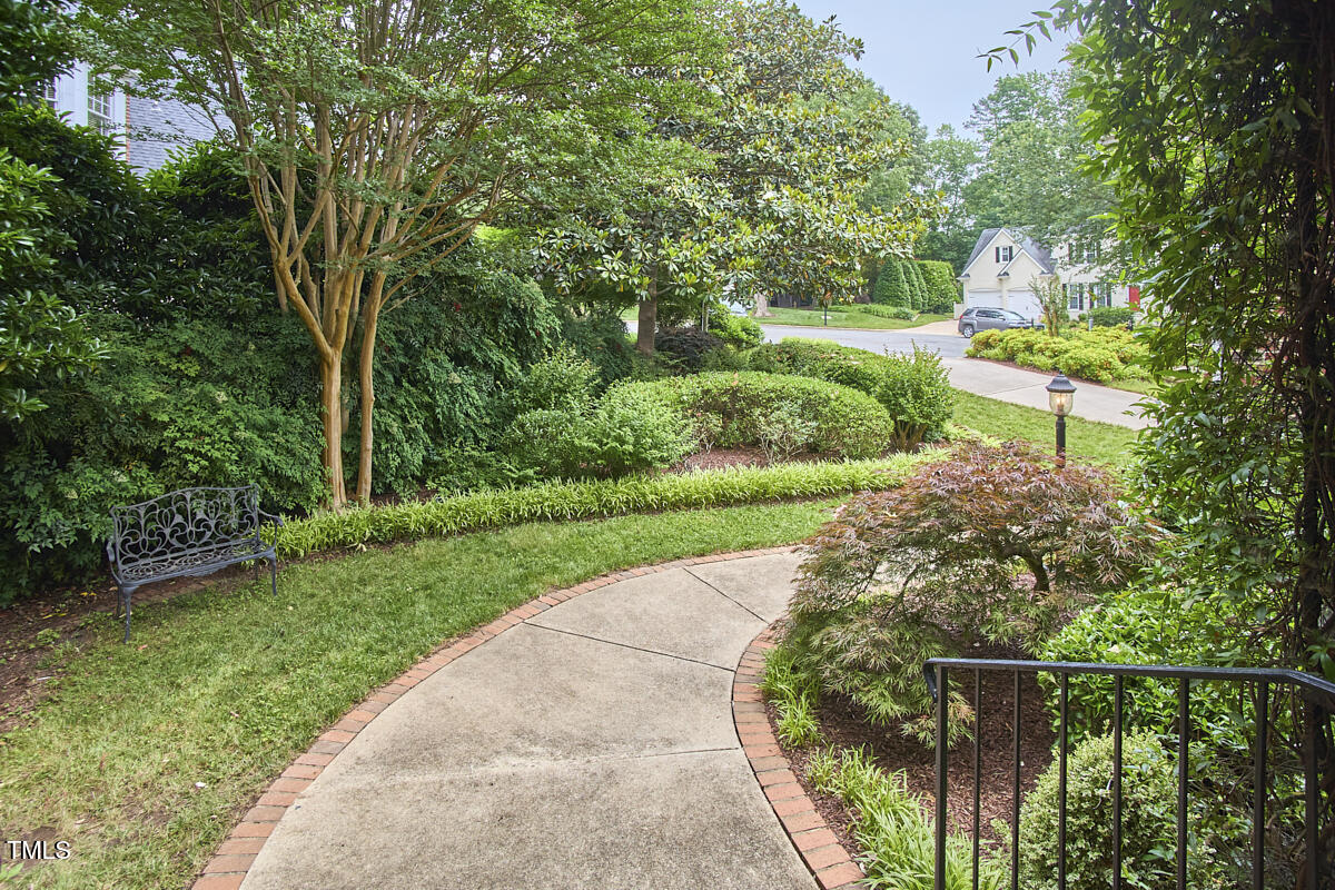 8605 Stanton Place Raleigh, NC 27615 - Photo 7 of 56 06