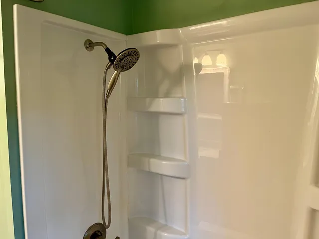 $185,000 | 301 Superior Street, Milroy, MN 56263