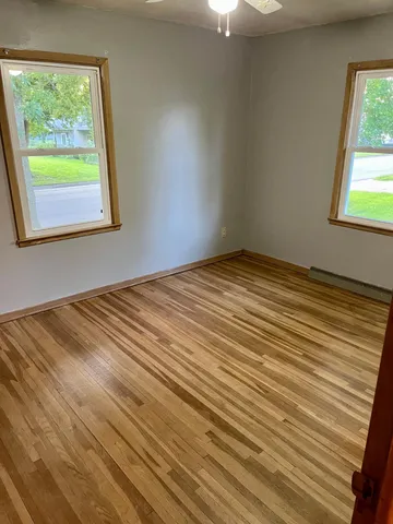 $185,000 | 301 Superior Street, Milroy, MN 56263