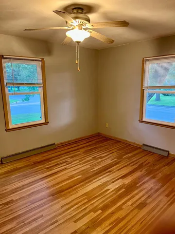 $185,000 | 301 Superior Street, Milroy, MN 56263