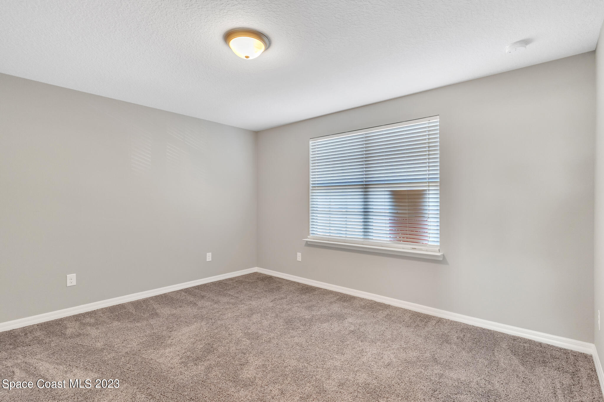 2408 Kaley Ridge Road Clermont, FL 34715 - Photo 20 of 32 btQRSRCNU4-DSC08256