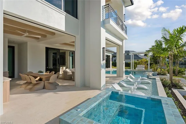 $19,995,000 | 1990 7th Street South, Naples, FL 34102