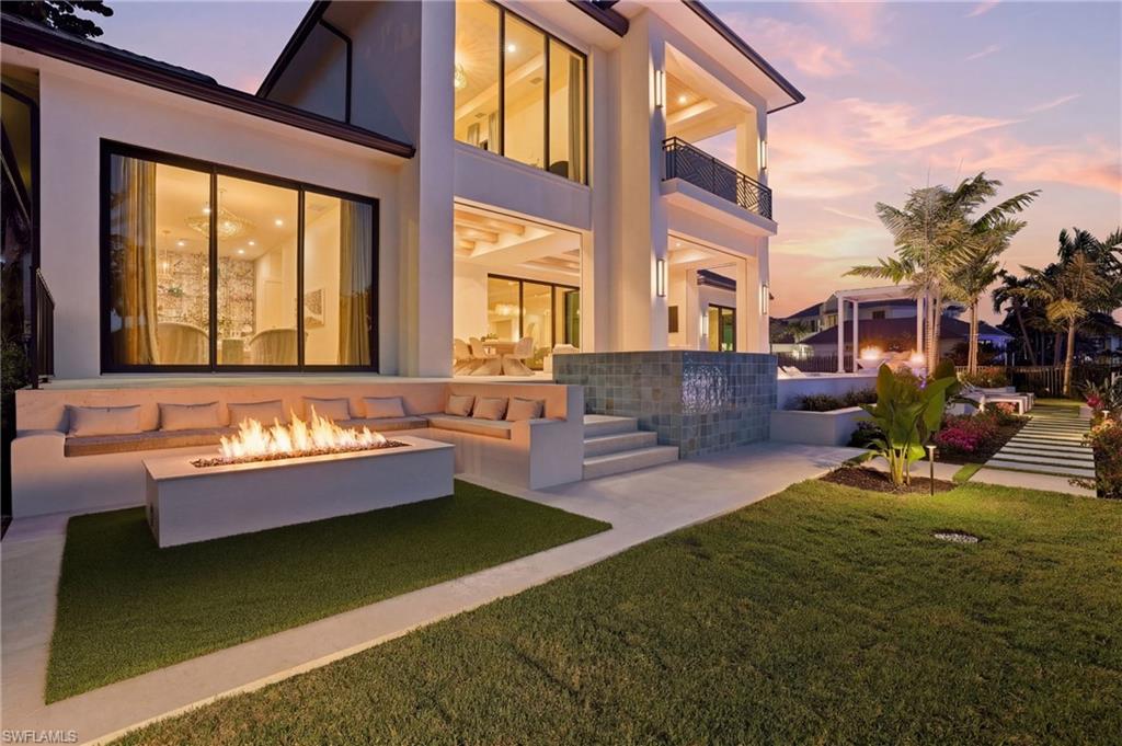 1990 7th Street South Naples, FL 34102 - Photo 47 of 50