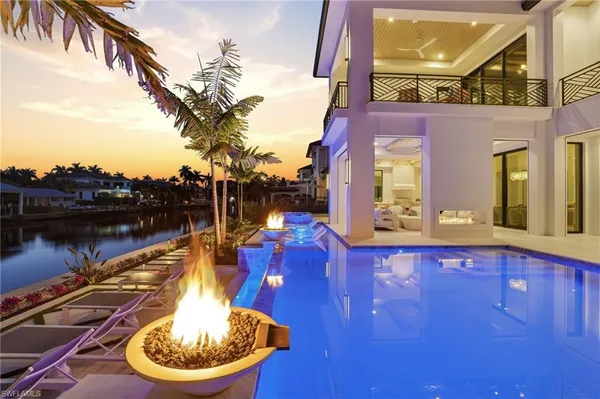 $19,995,000 | 1990 7th Street South, Naples, FL 34102