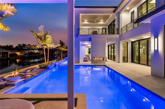 $19,995,000 | 1990 7th Street South, Naples, FL 34102
