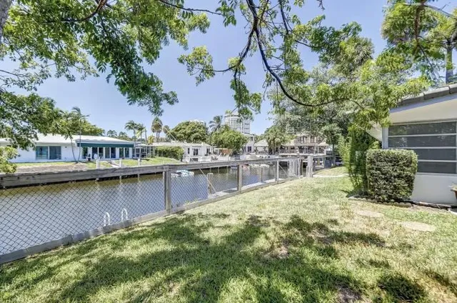 $2,200,000 | 2041 Coral Reef Drive, Lauderdale-by-the-Sea, FL 33062