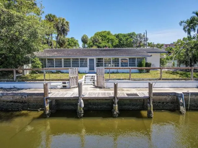 $2,200,000 | 2041 Coral Reef Drive, Lauderdale-by-the-Sea, FL 33062