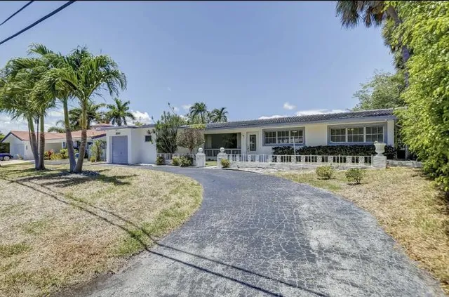$2,200,000 | 2041 Coral Reef Drive, Lauderdale-by-the-Sea, FL 33062