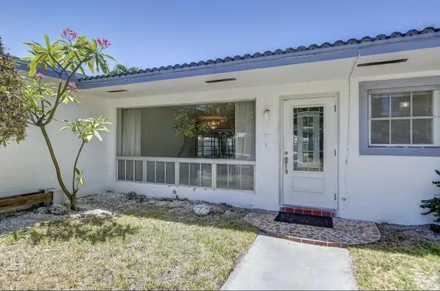 $2,200,000 | 2041 Coral Reef Drive, Lauderdale-by-the-Sea, FL 33062