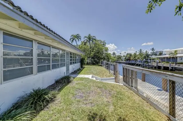 $2,200,000 | 2041 Coral Reef Drive, Lauderdale-by-the-Sea, FL 33062