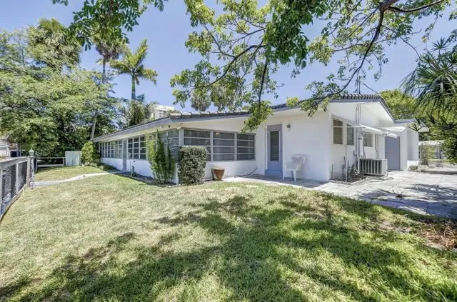 $2,200,000 | 2041 Coral Reef Drive, Lauderdale-by-the-Sea, FL 33062