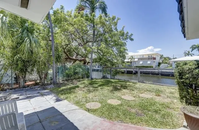 $2,200,000 | 2041 Coral Reef Drive, Lauderdale-by-the-Sea, FL 33062