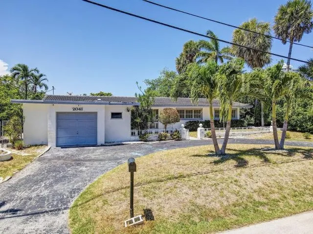 $2,200,000 | 2041 Coral Reef Drive, Lauderdale-by-the-Sea, FL 33062