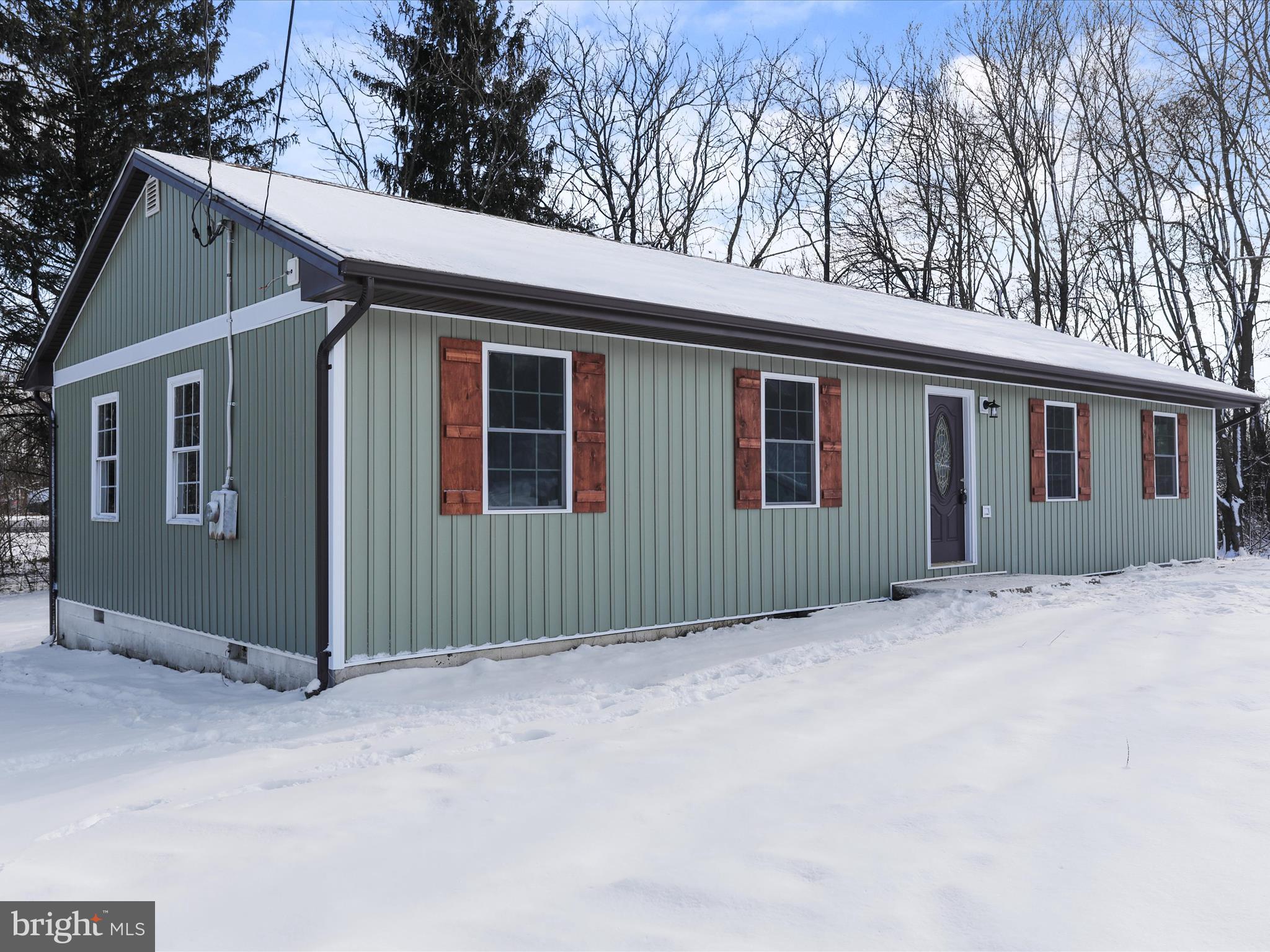 1872 Henshaw Road Inwood, WV 25428 - Photo 4 of 36