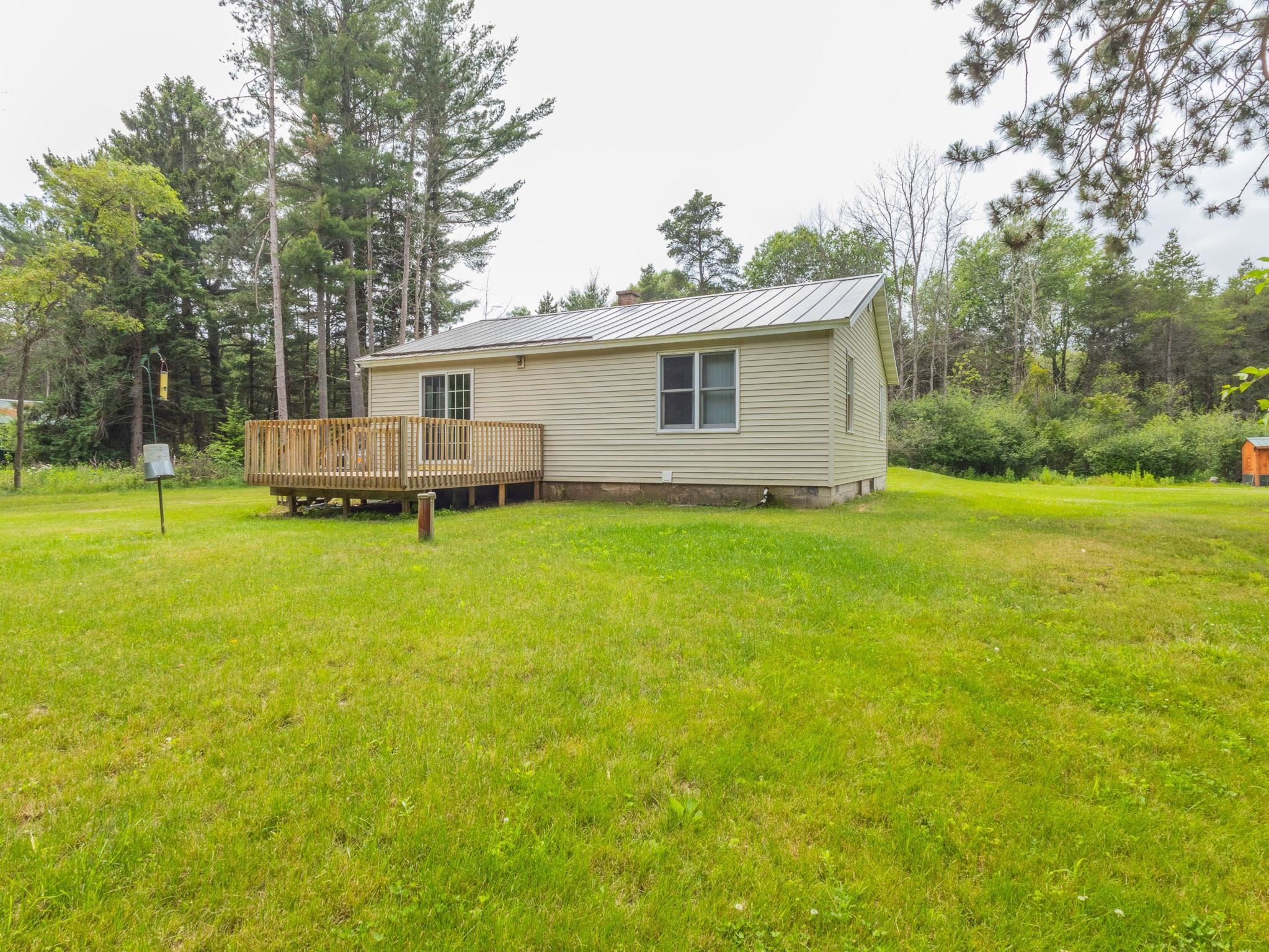 W605 Wiegers Road Marinette, WI 54143 - Photo 3 of 24