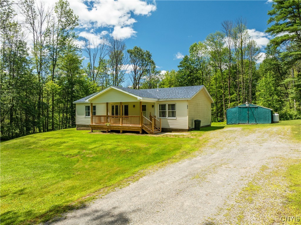 9875 Frenchtown Road Lee, NY 13471 - Photo 4 of 39 Driveway and front view