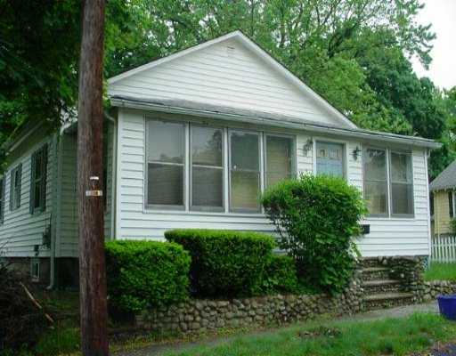 194 Milton Road Warwick, RI 02888 - Photo 1 of 1 Exterior Front.