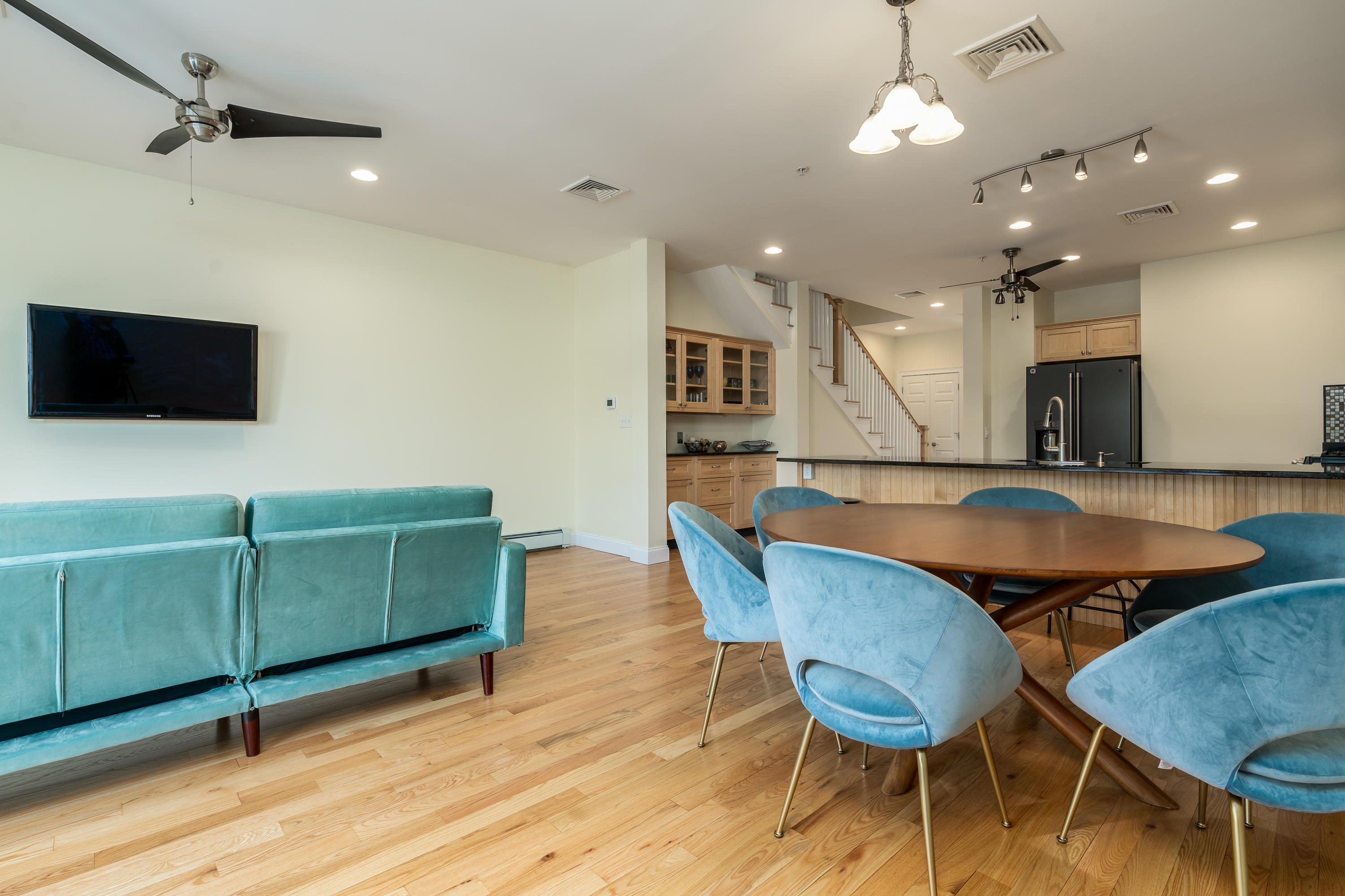 17 Abbey Road, Unit 17 Brunswick, ME 04011 - Photo 7 of 42 17AbbeyRoad-9