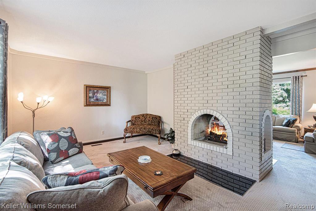 2931 West Avon Road Rochester Hills, MI 48309 - Photo 13 of 49