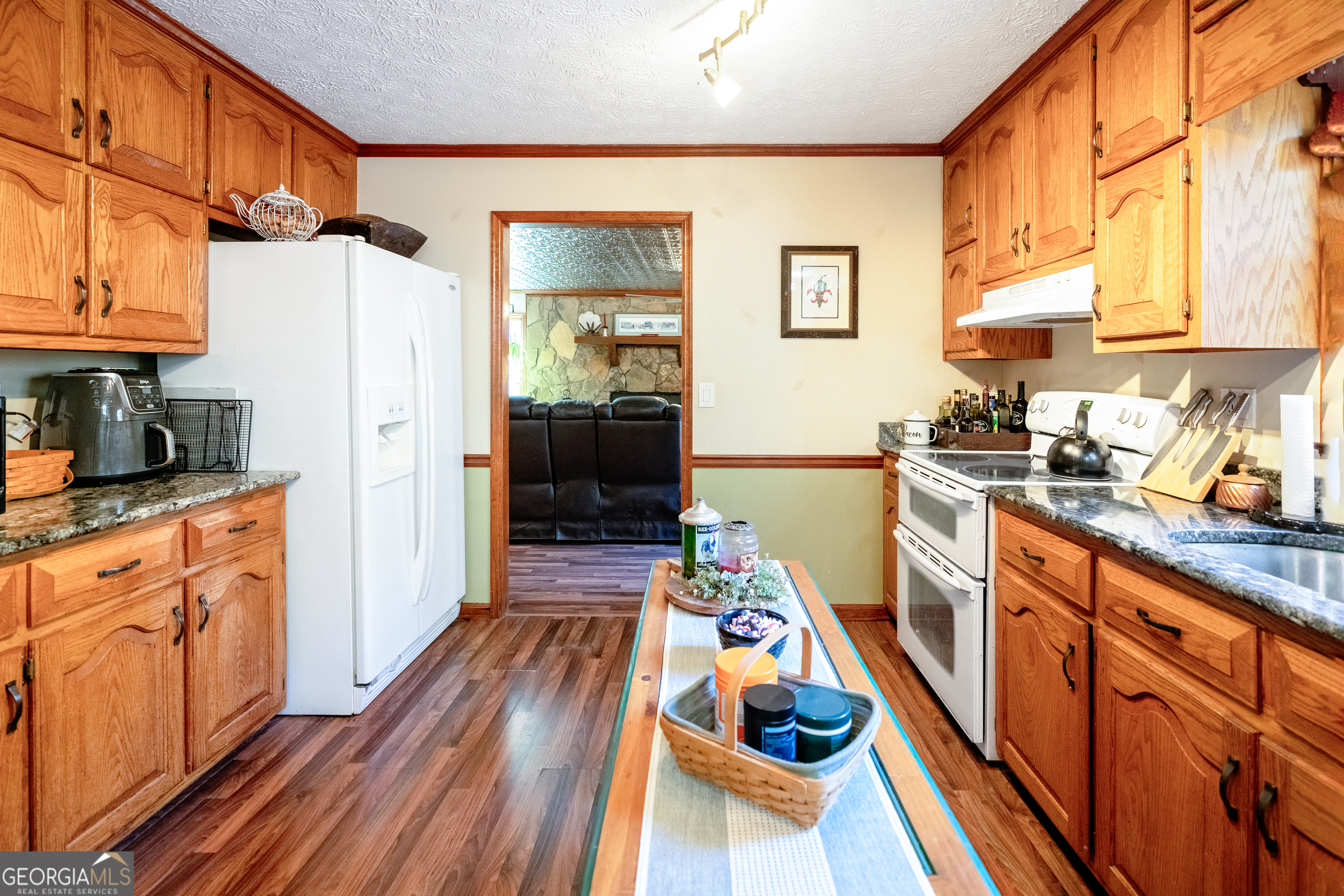 254 Graves Road Fayetteville, GA 30214 - Photo 8 of 34