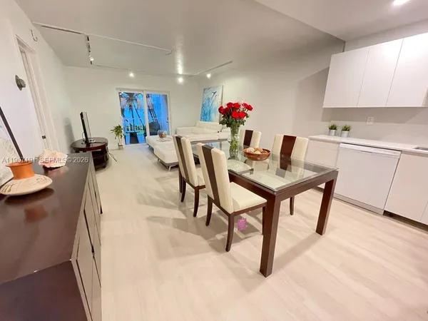 $4,200 | 240 Galen Drive, Unit 206, Key Biscayne, FL 33149