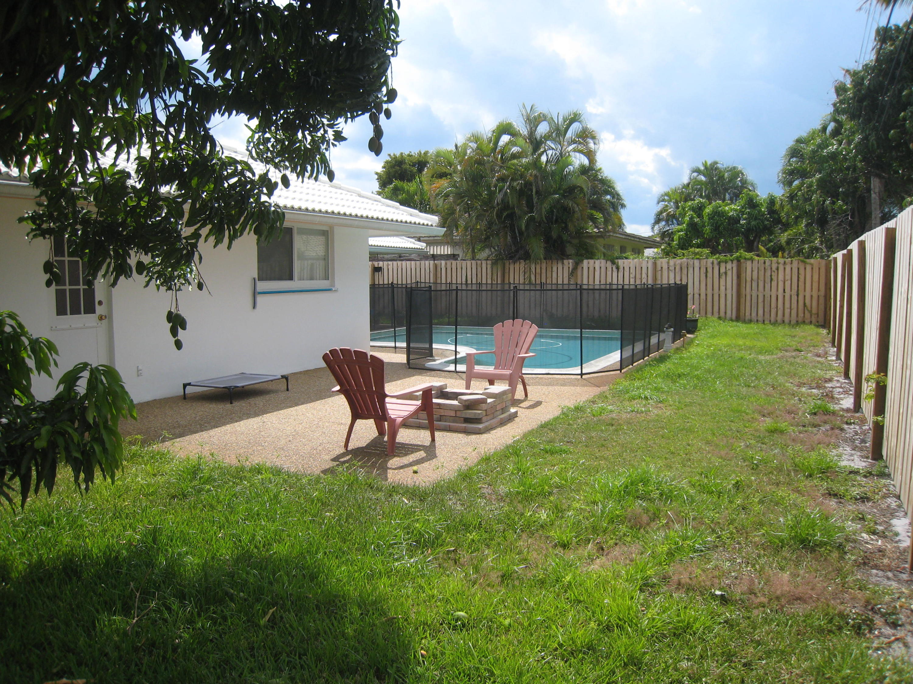 1911 Bonnie Street Boca Raton, FL 33486 - Photo 27 of 31 IMG_8645
