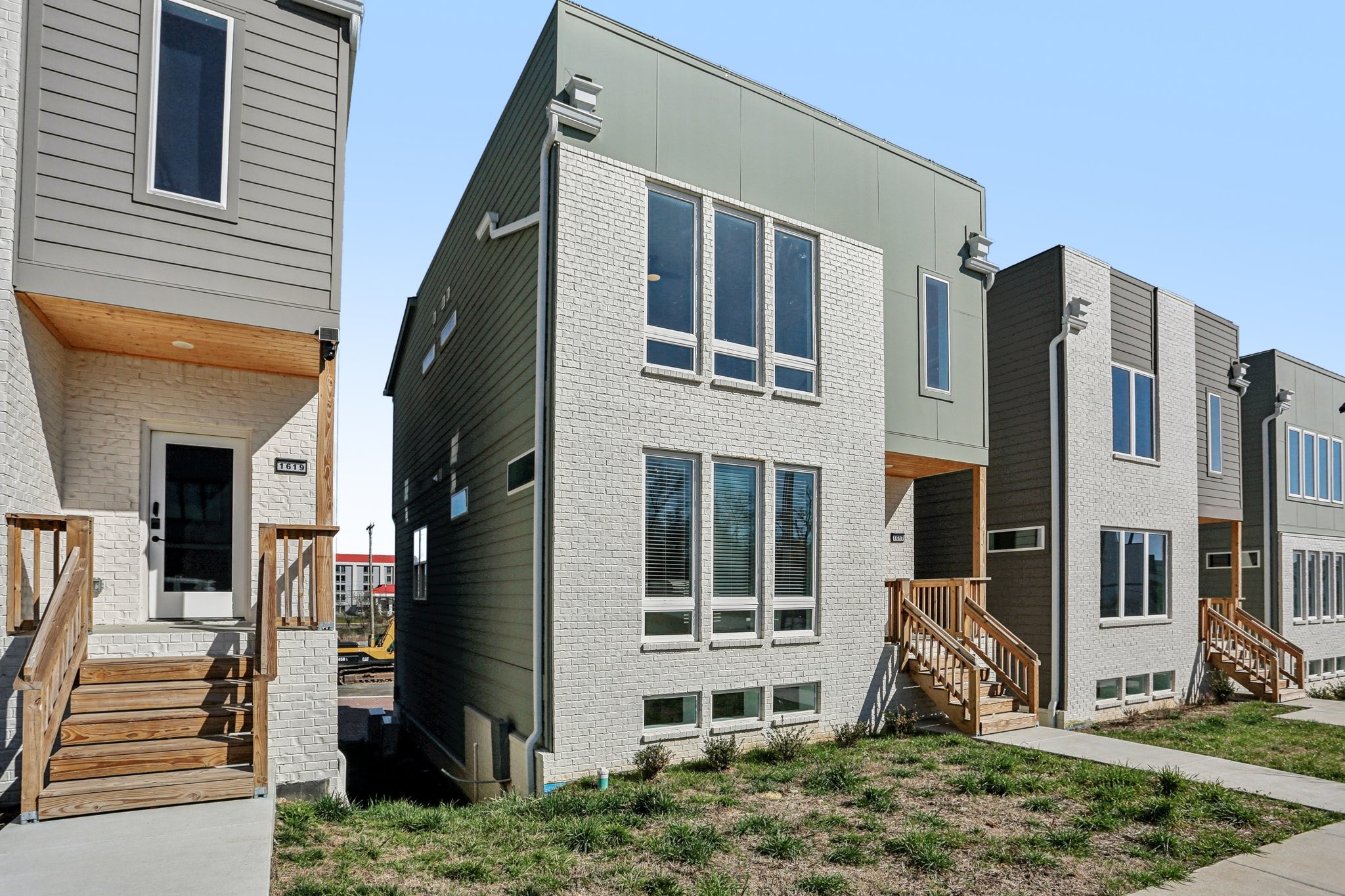 1617 Hampton Street Nashville, TN 37207 - Photo 4 of 50