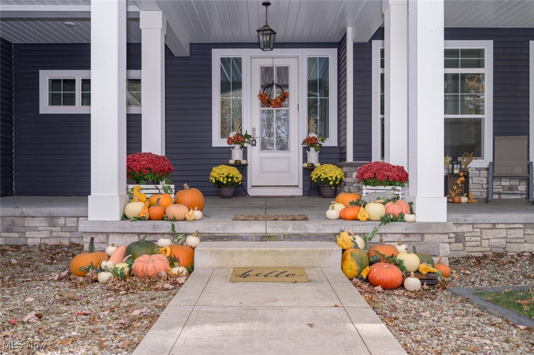 9340 Yale Road Diamond, OH 44412 - Photo 5 of 50 Entrance featuring covered porch