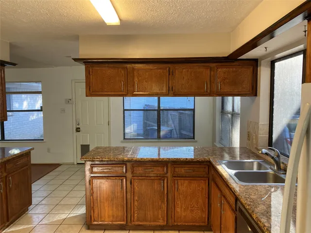 $2,300 | 2906 Green Fields Drive, Sugar Land, TX 77479