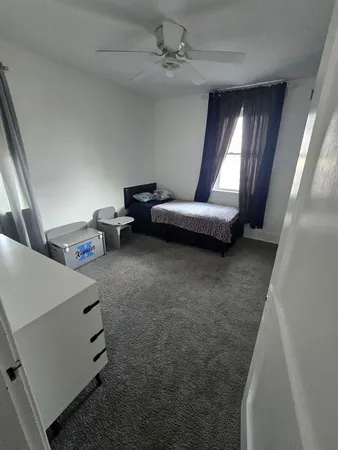 $2,300 | 351 West 12th Avenue, Homestead, PA 15120