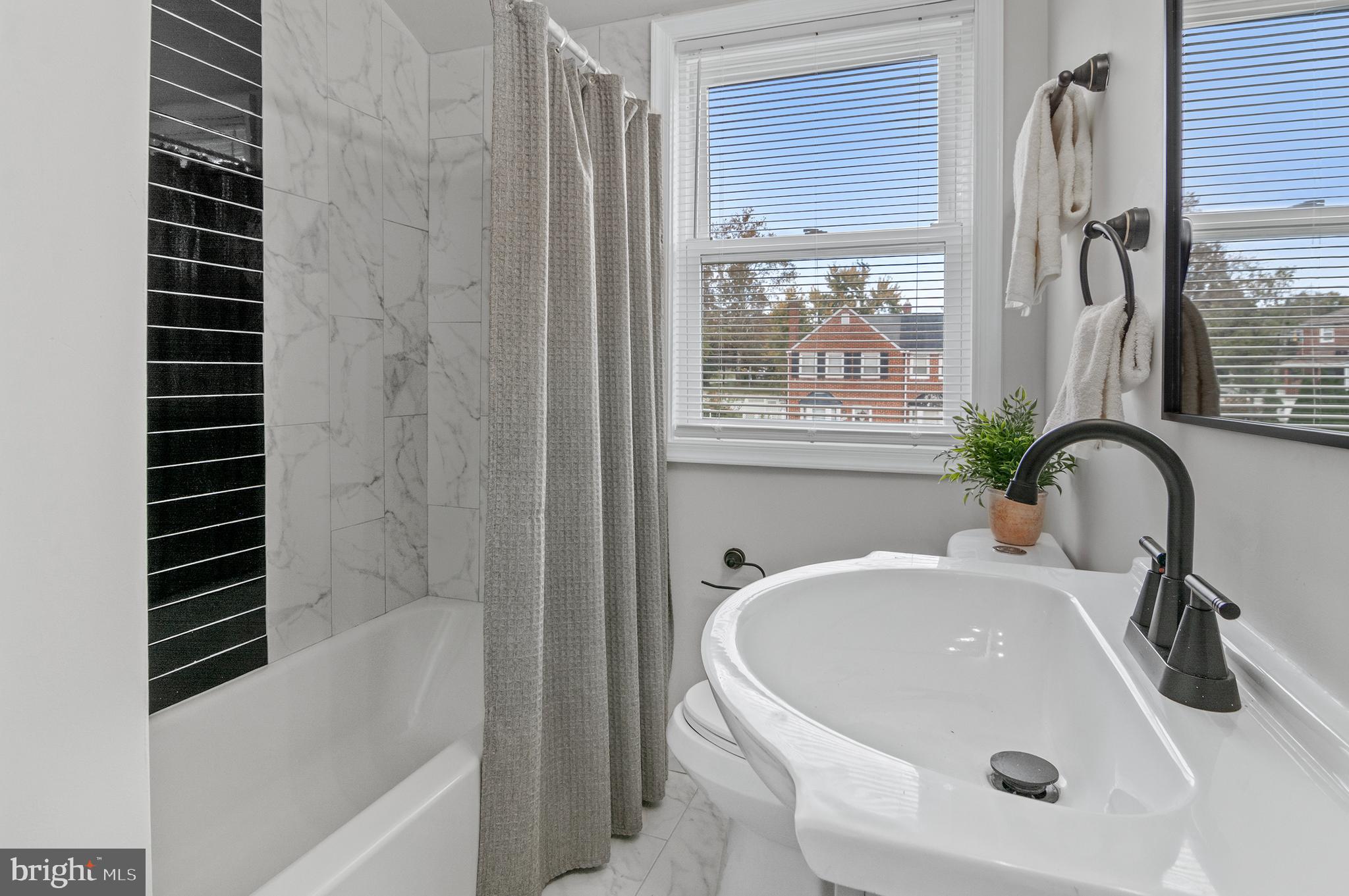 1611 Thetford Road Baltimore, MD 21286 - Photo 22 of 37 Gallery Image 22