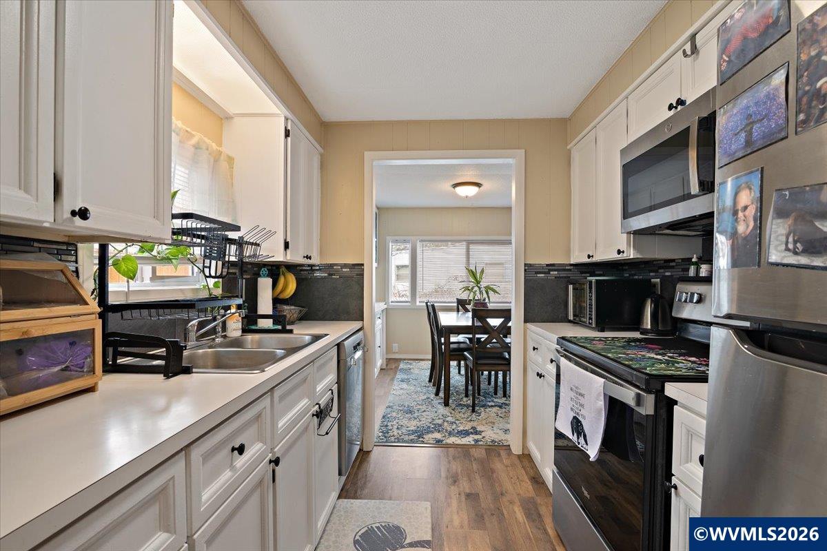 5355 River ( Road, Unit 60 Keizer, OR 97303 - Photo 15 of 37