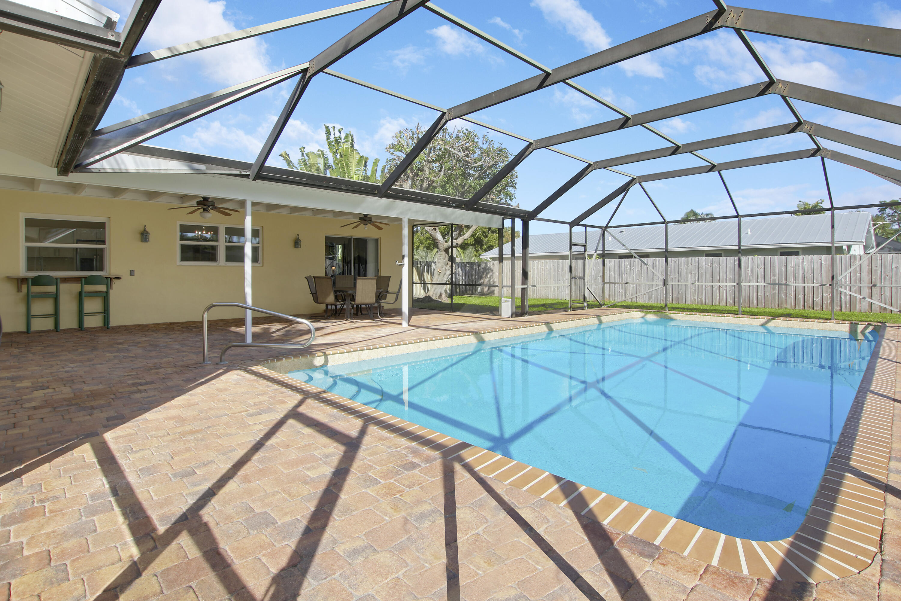 2480 Windsor Road Palm Beach Gardens, FL 33410 - Photo 32 of 44 Pool 4