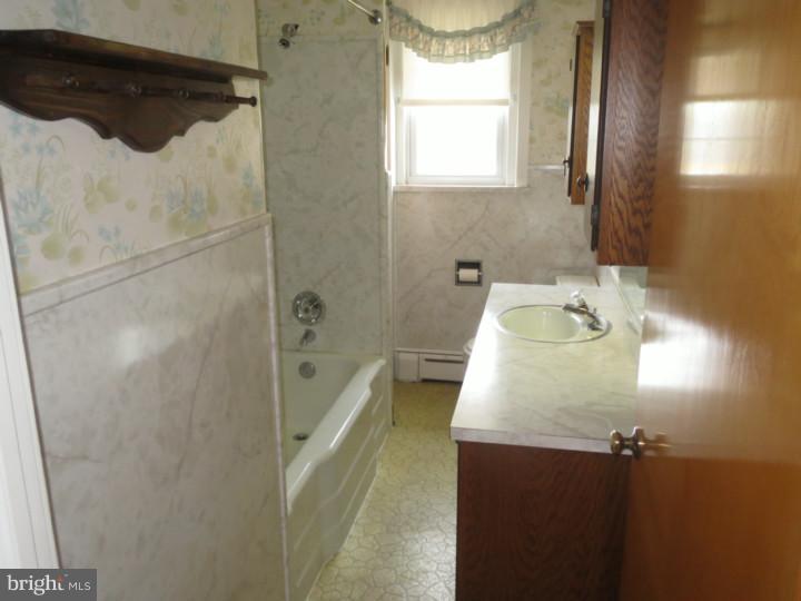 2600 Kutztown Road Pennsburg, PA 18073 - Photo 14 of 16 Gallery Image 14