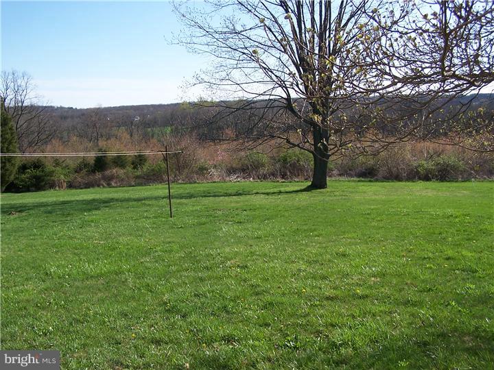 2600 Kutztown Road Pennsburg, PA 18073 - Photo 3 of 16 Gallery Image 3