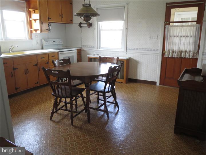 2600 Kutztown Road Pennsburg, PA 18073 - Photo 8 of 16 Gallery Image 8