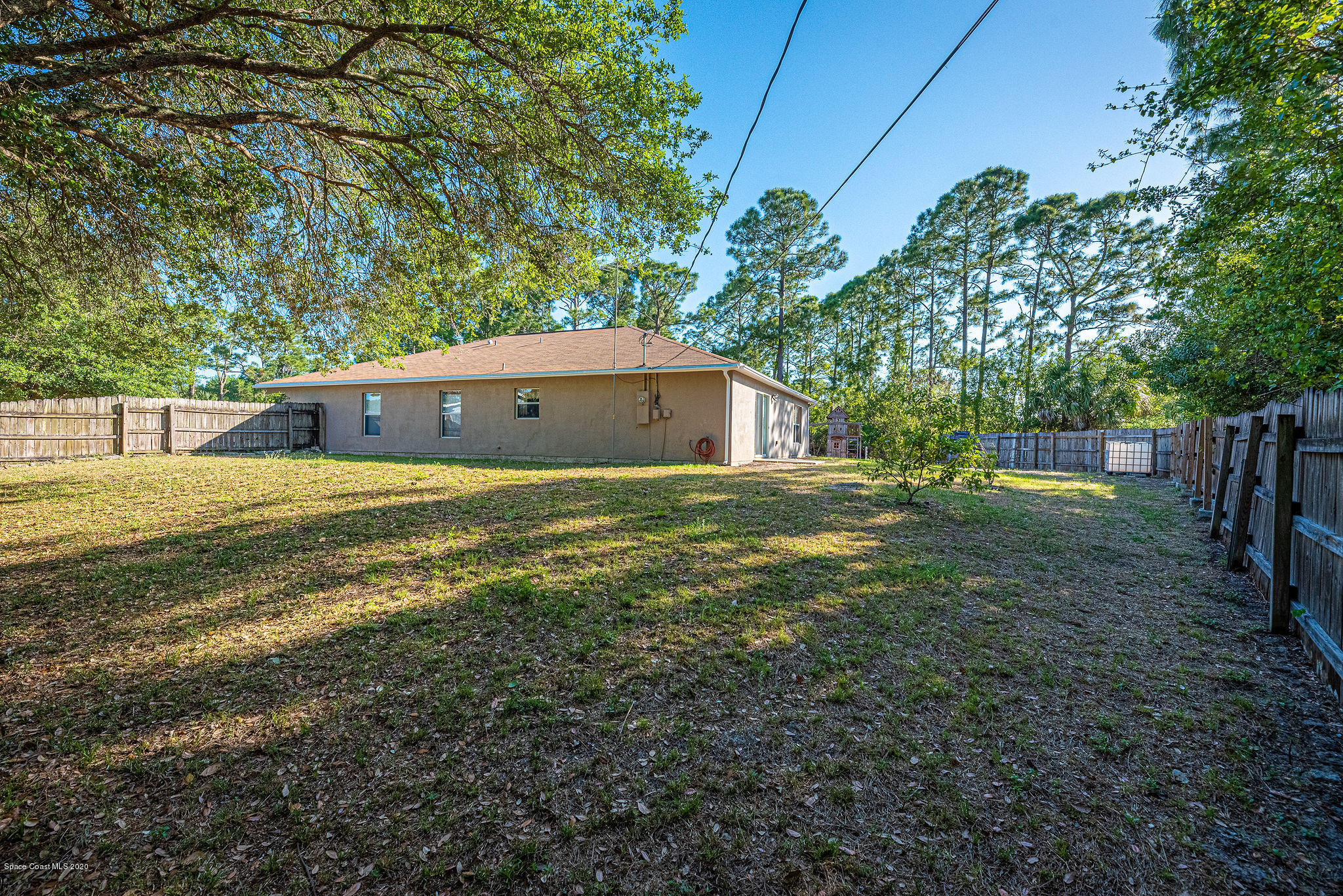 1029 San Rafael Road Southwest Palm Bay, FL 32908 - Photo 5 of 24 JC7_8484-HDR