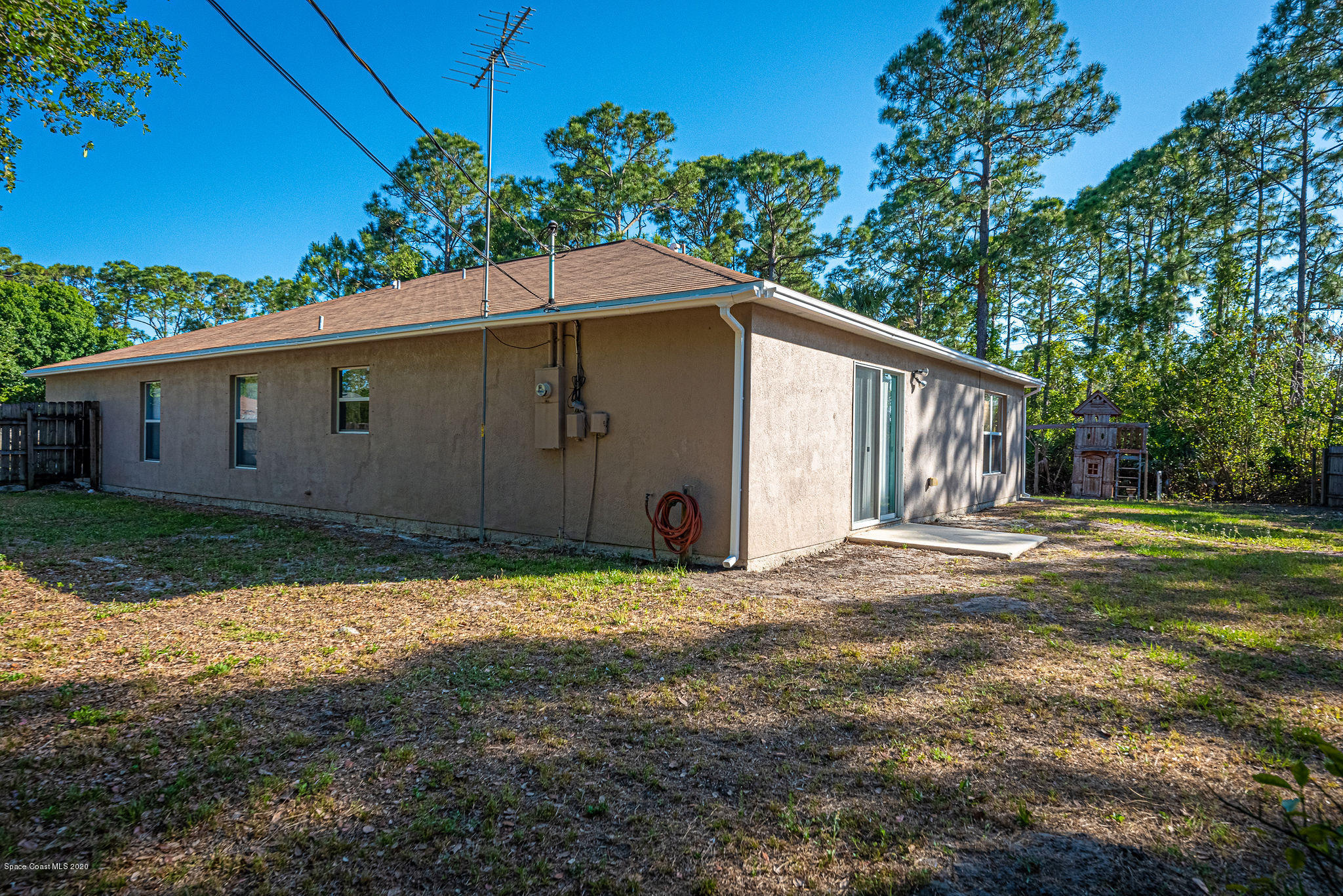 1029 San Rafael Road Southwest Palm Bay, FL 32908 - Photo 7 of 24 JC7_8487-HDR