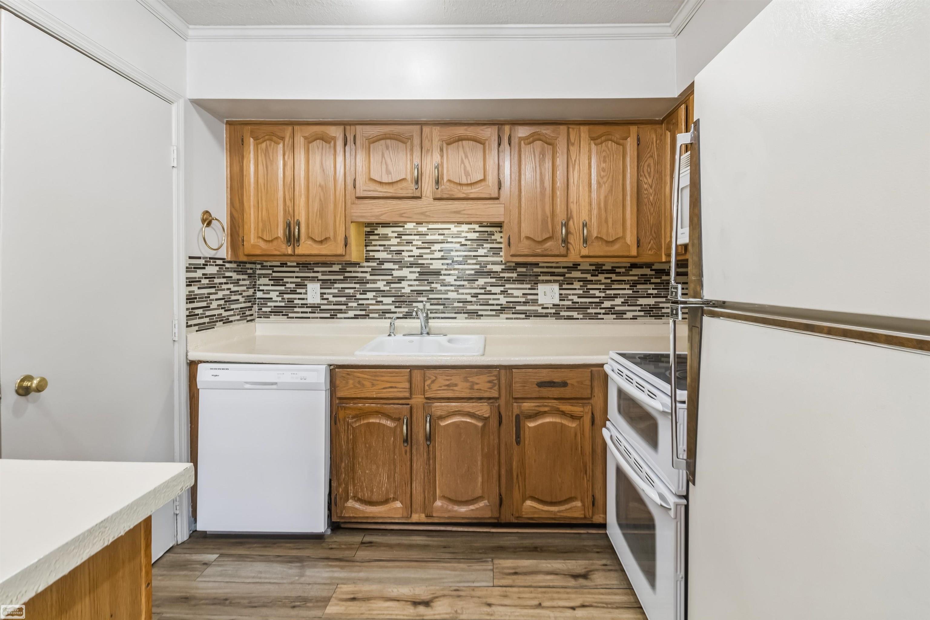 38723 Lighthouse Point Clinton Township, MI 48038 - Photo 10 of 35