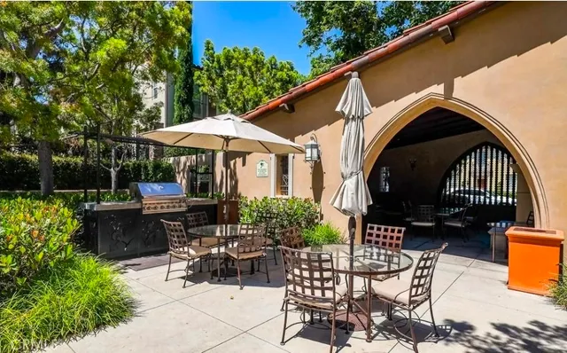 $6,100 | 48 Arborside, Irvine, CA 92603