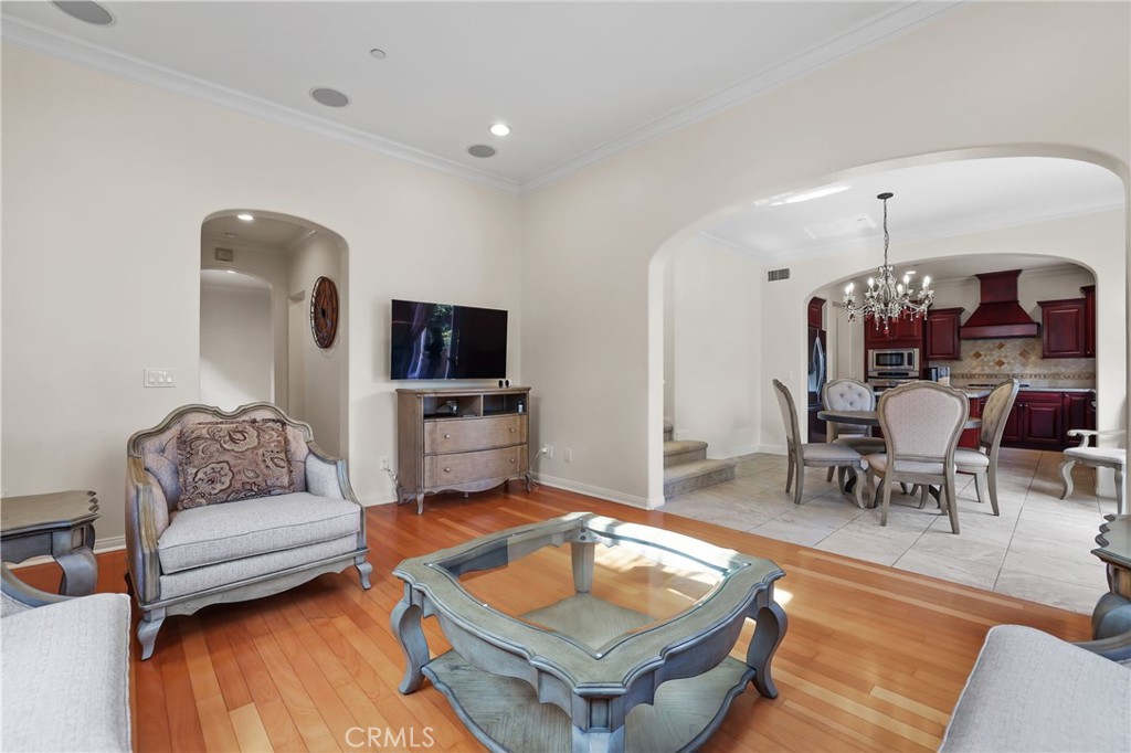 48 Arborside Irvine, CA 92603 - Photo 6 of 37