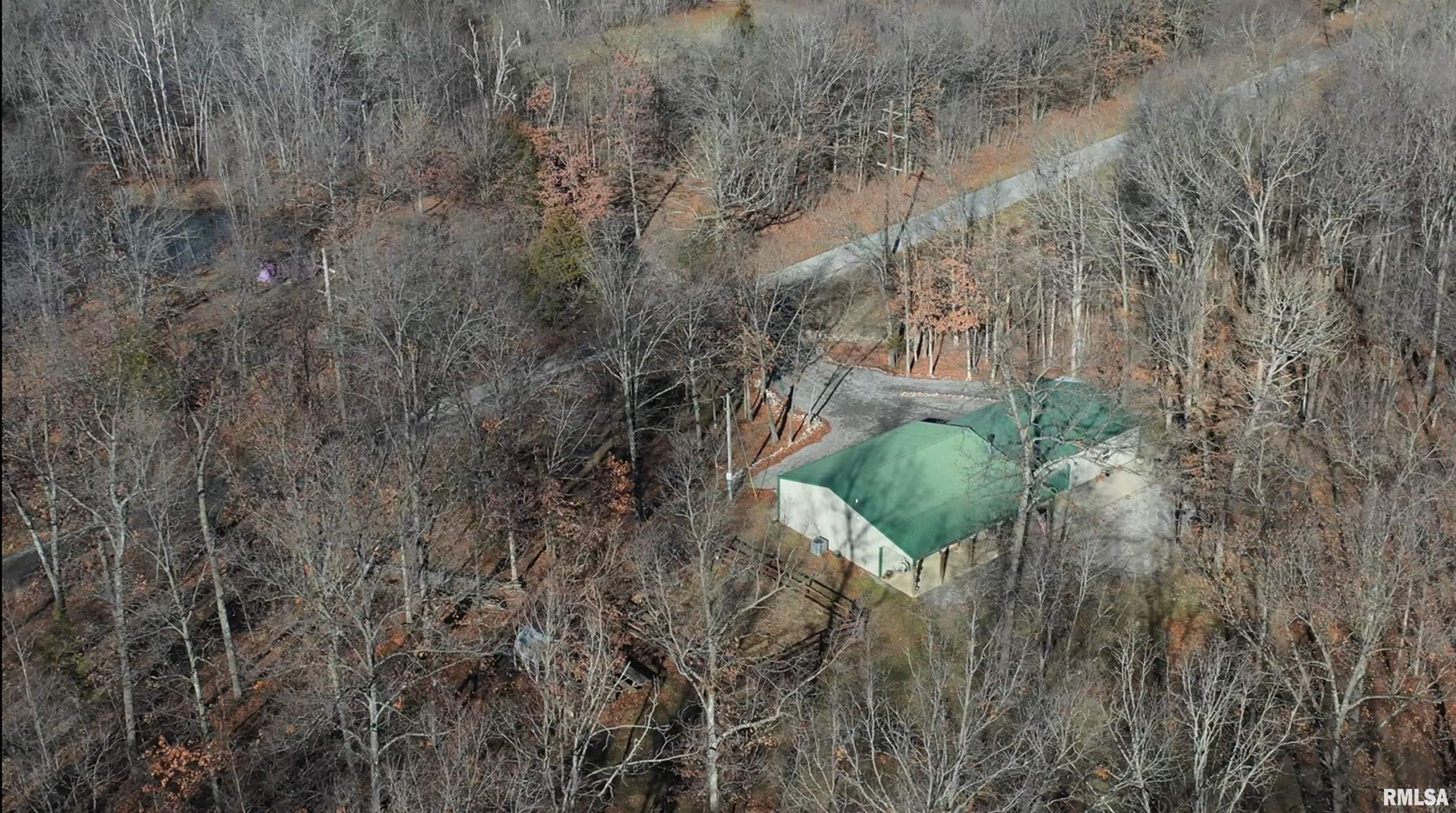 2992-000 E Road Thompsonville, IL 62890 - Photo 9 of 57 Gallery Image 9