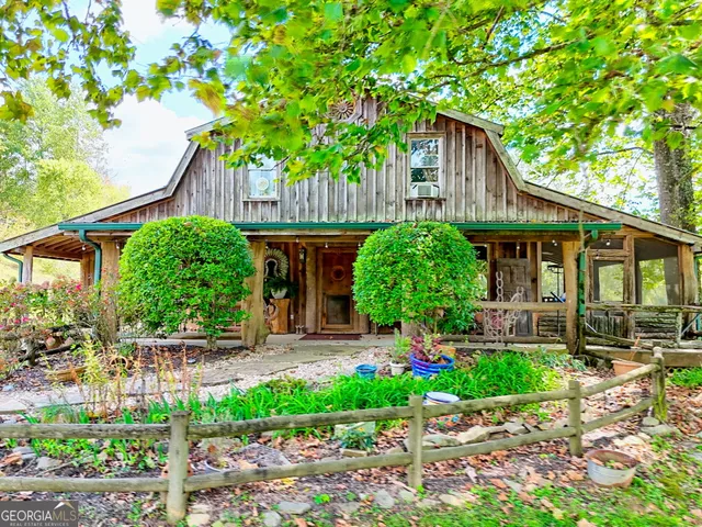 $1,600,000 | 7118 Old 441 South, Lakemont, GA 30552